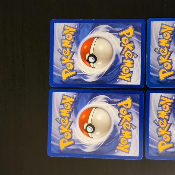 Pokemon Card Fossil Lot 4x (NM)! - Picture 7 of 8